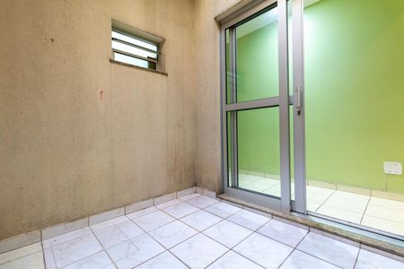 Casa à venda com 115m², 3 quartos e 2 vagasJardim de Inverno