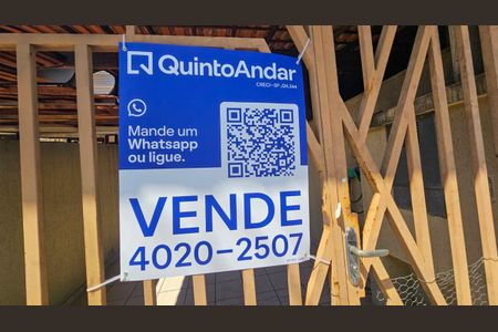 Casa à venda com 115m², 3 quartos e 2 vagasFachada - plaquinha