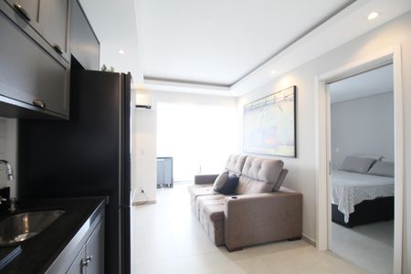 Sala/Cozinha de apartamento para alugar com 1 quarto, 39m² em Panamby, São Paulo
