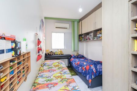 Casa à venda com 119m², 2 quartos e 2 vagasQuarto 2 - Suíte