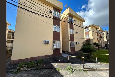 Apartamento para alugar com 48m², 2 quartos e 1 vagaFachada + placa