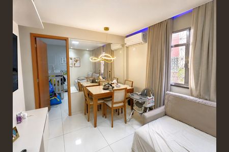 Sala de apartamento para alugar com 2 quartos, 48m² em Anchieta, Nilópolis