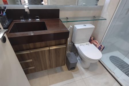 Apartamento à venda com 90m², 2 quartos e 2 vagasBanheiro da Suíte 2