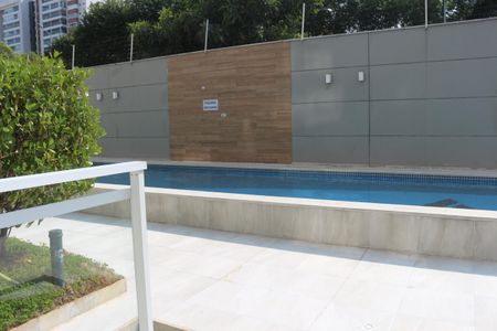 Apartamento à venda com 90m², 2 quartos e 2 vagasÁrea comum - Piscina