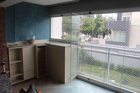 Apartamento à venda com 90m², 2 quartos e 2 vagasVaranda