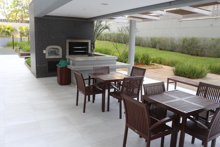 Apartamento à venda com 90m², 2 quartos e 2 vagasÁrea comum - Churrasqueira