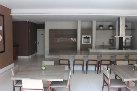Apartamento à venda com 90m², 2 quartos e 2 vagasÁrea comum - Salão de festas