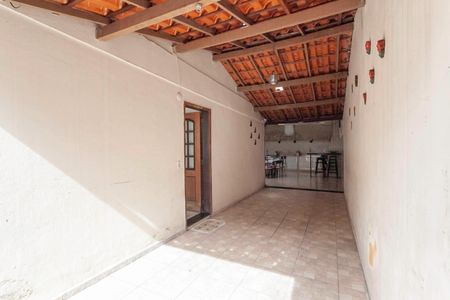 Casa à venda com 150m², 5 quartos e 2 vagasGaragem