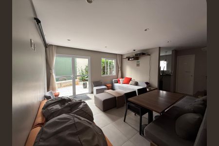 Studio à venda com 25m², 1 quarto e sem vagaÁrea comum - Salão de festas