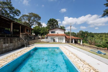Casa para alugar com 5000m², 3 quartos e sem vagaPiscina