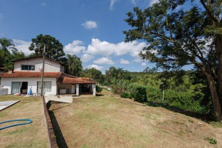 Casa para alugar com 5000m², 3 quartos e sem vagaQuintal