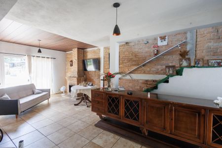 Casa para alugar com 5000m², 3 quartos e sem vagaSala