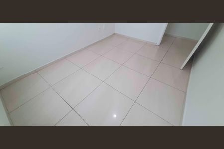 Apartamento para alugar com 42m², 2 quartos e sem vaga