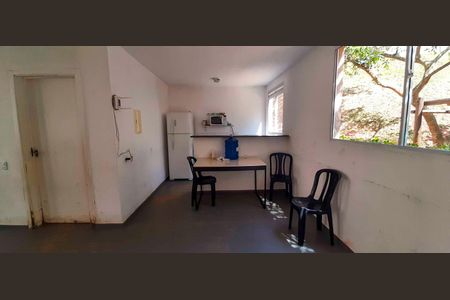 Apartamento para alugar com 42m², 2 quartos e sem vaga