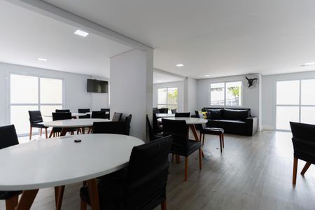 Apartamento para alugar com 56m², 2 quartos e 1 vagaÁrea comum - Salão de festas