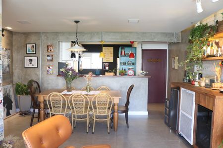 Apartamento para alugar com 107m², 3 quartos e 1 vagaSala