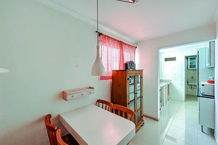 Apartamento para alugar com 80m², 2 quartos e sem vagaCozinha