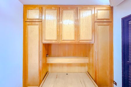 Apartamento para alugar com 88m², 3 quartos e 1 vagaQuarto 2 - Armários
