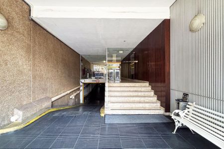 Apartamento à venda com 93m², 2 quartos e sem vagaentrada predio