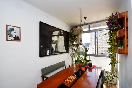 Apartamento à venda com 93m², 2 quartos e sem vagaSala de jantar