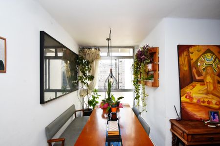 Apartamento à venda com 93m², 2 quartos e sem vagaSala de jantar