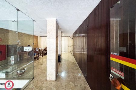 Apartamento à venda com 93m², 2 quartos e sem vagahall de entrada