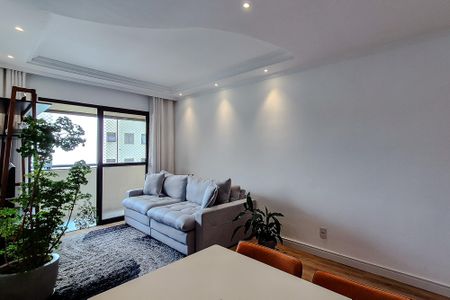Sala de apartamento à venda com 3 quartos, 72m² em Vila Hamburguesa, São Paulo