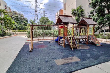 Apartamento à venda com 72m², 3 quartos e 1 vagaÁrea comum - Playground