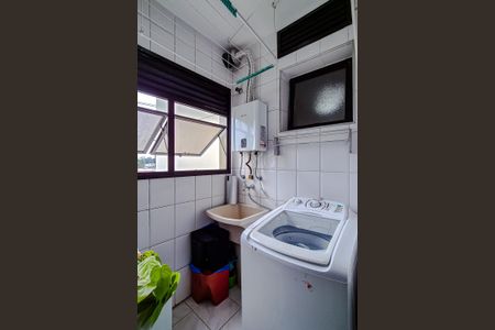 Apartamento à venda com 72m², 3 quartos e 1 vagaÁrea de Serviço