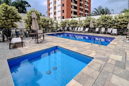 Apartamento à venda com 72m², 3 quartos e 1 vagaÁrea comum - Piscina