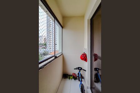 Apartamento à venda com 72m², 3 quartos e 1 vagaSala