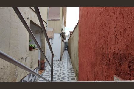 Casa para alugar com 45m², 1 quarto e sem vaga Casa para alugar com 45m², 1 quarto e sem vagaCorredor de entrada