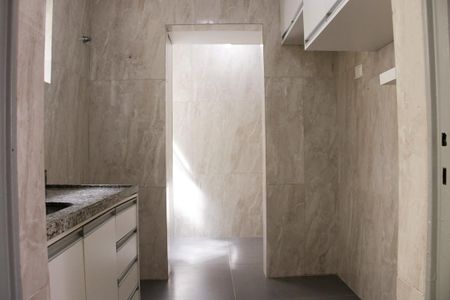 Apartamento para alugar com 86m², 3 quartos e 1 vaga Apartamento para alugar com 86m², 3 quartos e 1 vagaCozinha - Armários