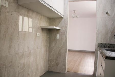 Apartamento para alugar com 86m², 3 quartos e 1 vaga Apartamento para alugar com 86m², 3 quartos e 1 vagaCozinha - Armários