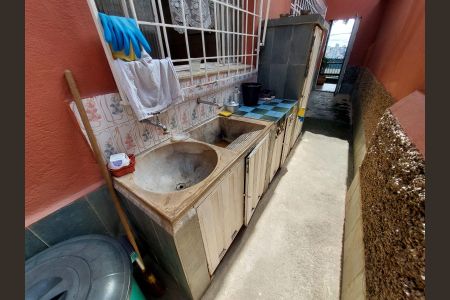 Casa à venda com 193m², 5 quartos e 2 vagasÁrea de Serviço