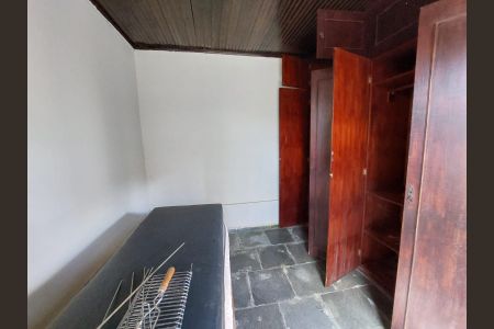 Casa à venda com 193m², 5 quartos e 2 vagasquarto 1