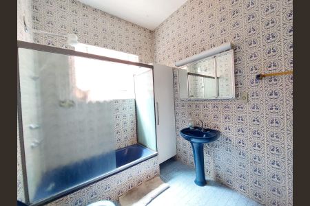 Casa à venda com 193m², 5 quartos e 2 vagasbanheiro 2