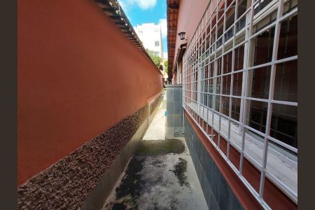 Casa à venda com 193m², 5 quartos e 2 vagascorredor