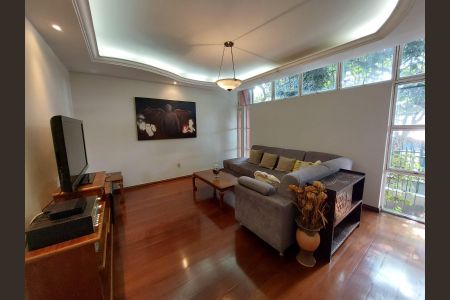 Casa à venda com 193m², 5 quartos e 2 vagassala 2