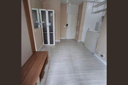 Foto 09 de apartamento para alugar com 2 quartos, 46m² em Jardim Marajoara, São Paulo