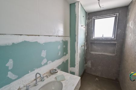 Apartamento à venda com 118m², 3 quartos e 2 vagasBanheiro da suíte 1