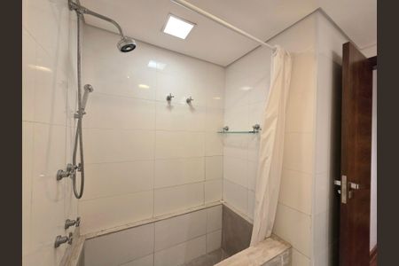 Apartamento para alugar com 121m², 3 quartos e 2 vagas Apartamento para alugar com 121m², 3 quartos e 2 vagasBanheiro Social