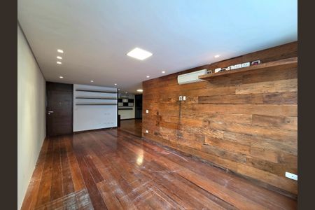 Apartamento para alugar com 121m², 3 quartos e 2 vagas Apartamento para alugar com 121m², 3 quartos e 2 vagasSala