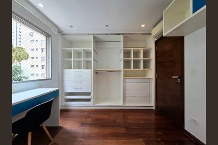 Apartamento para alugar com 121m², 3 quartos e 2 vagas Apartamento para alugar com 121m², 3 quartos e 2 vagasQuarto 2