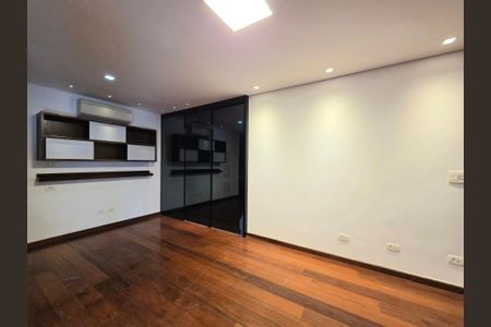 Apartamento para alugar com 121m², 3 quartos e 2 vagas Apartamento para alugar com 121m², 3 quartos e 2 vagasSala