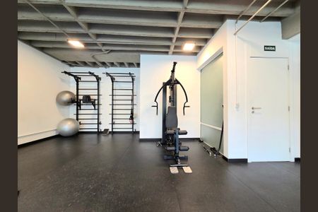 Apartamento para alugar com 121m², 3 quartos e 2 vagas Apartamento para alugar com 121m², 3 quartos e 2 vagasÁrea comum - Academia