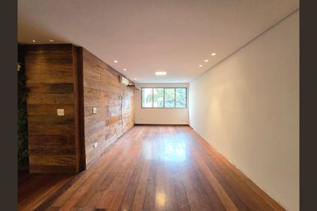 Apartamento para alugar com 121m², 3 quartos e 2 vagas Apartamento para alugar com 121m², 3 quartos e 2 vagasSala