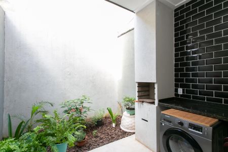 Casa à venda com 117m², 3 quartos e 2 vagasÁrea de Serviço 