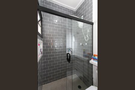 Casa à venda com 117m², 3 quartos e 2 vagasBanheiro da Suíte 