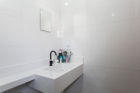 Casa à venda com 117m², 3 quartos e 2 vagasBanheiro da Suíte 